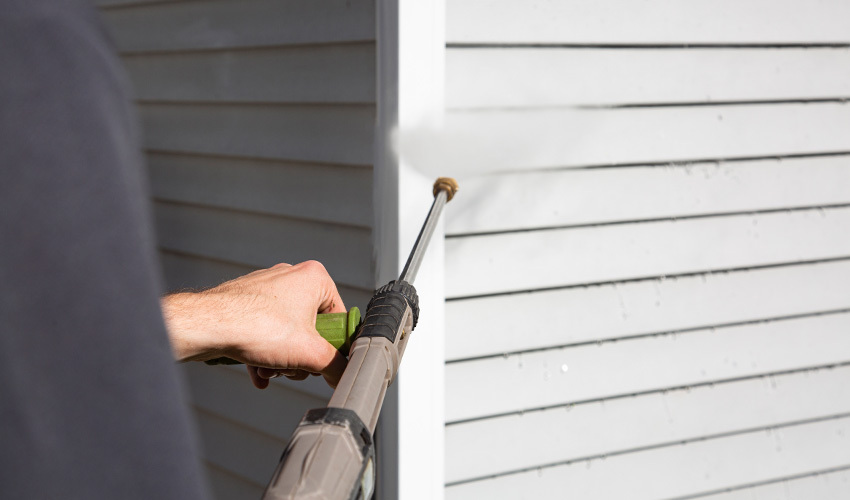 Power Wash Painted Vinyl Siding